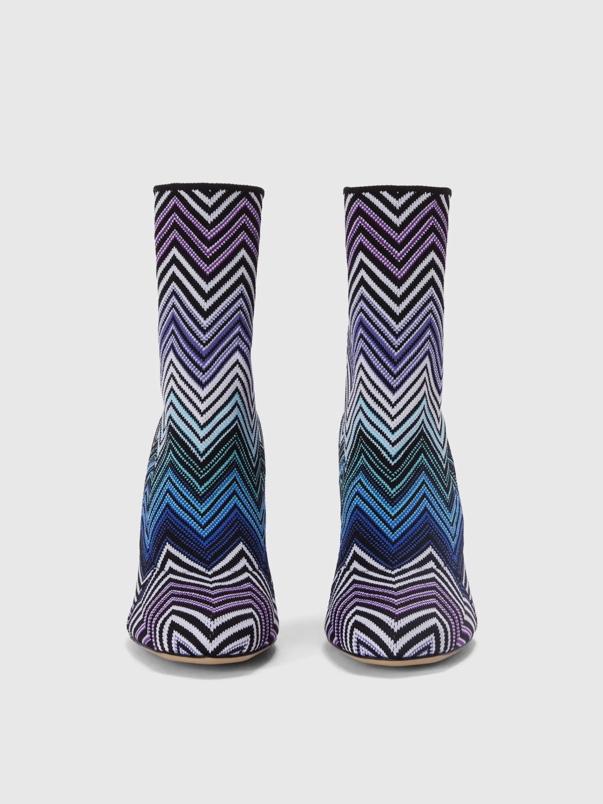 Ankle boots in zig zag fabric with culture heel