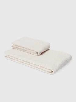 Chalk 2-piece bath towel set in cotton terry with zigzag pattern