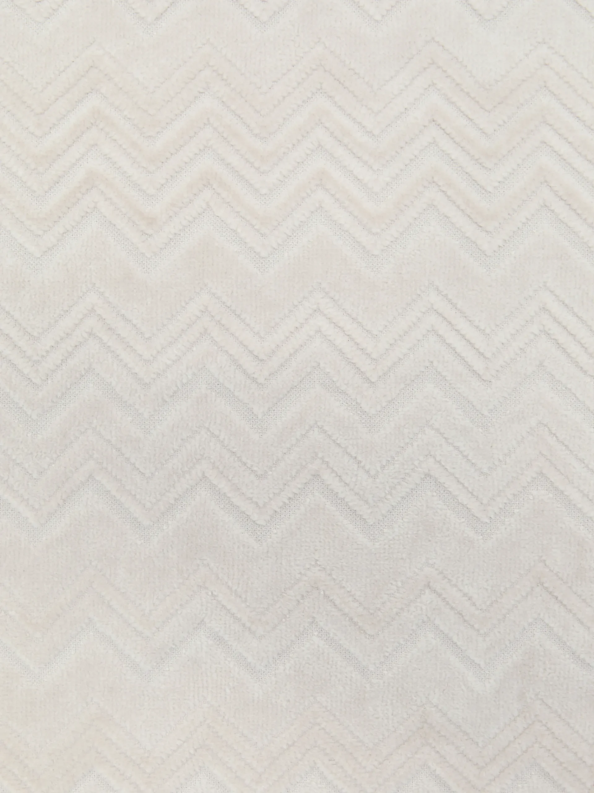 Chalk 2-piece bath towel set in cotton terry with zigzag pattern