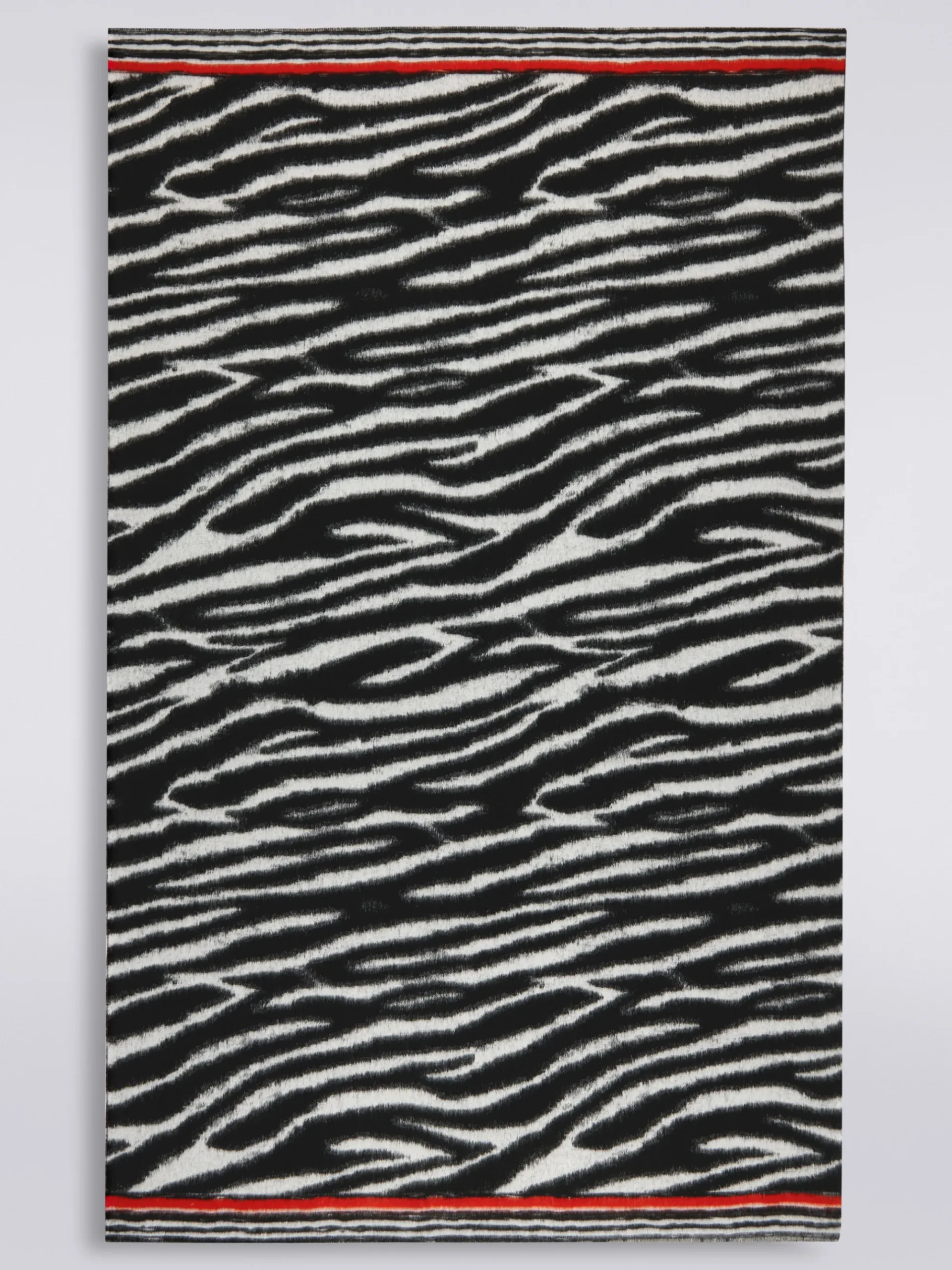 Cleopatra 130x190 cm plaid blanket in animalier wool