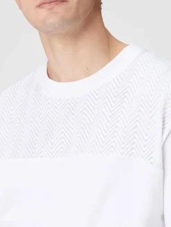 Cotton crewneck T-shirt with tone-on-tone zigzag insert