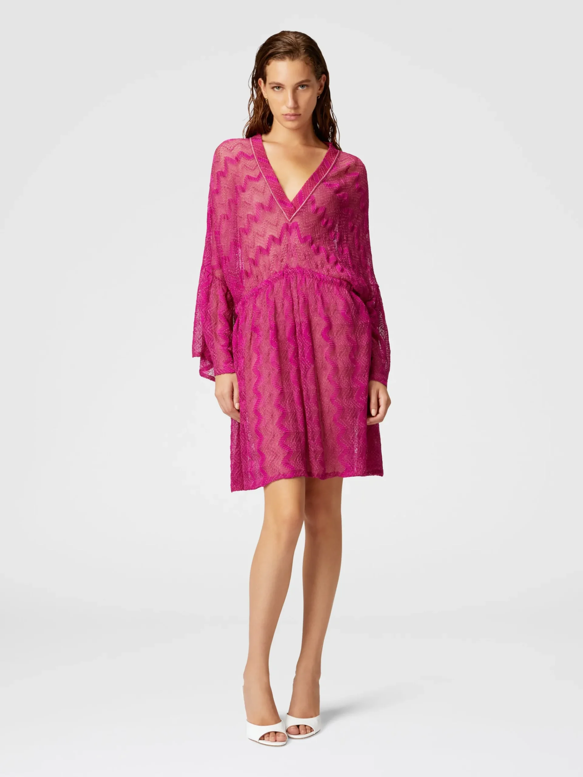 Cover-up dress in zig zag lamé viscose with wide sleeves