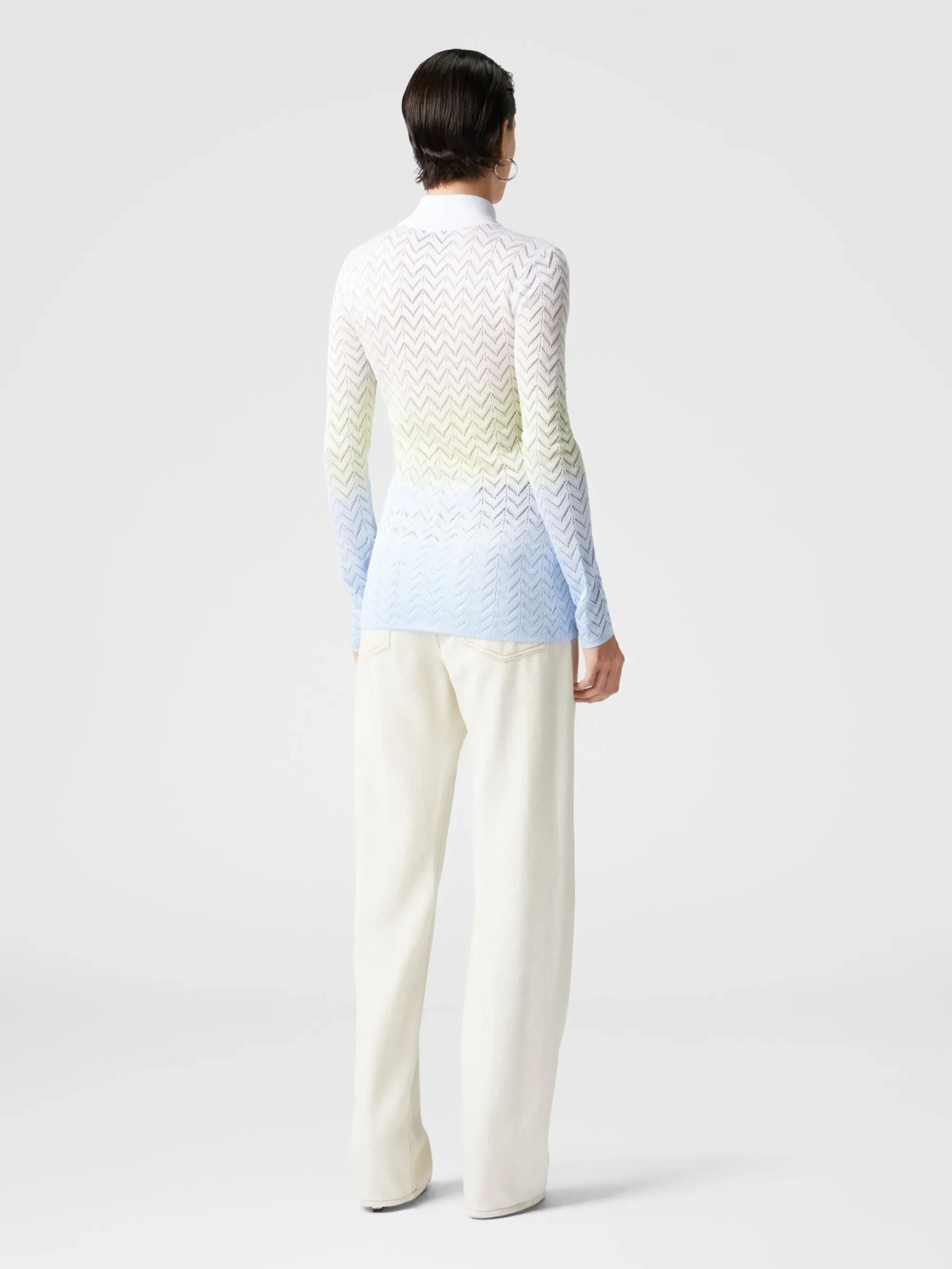Gradient chevron viscose knit shirt