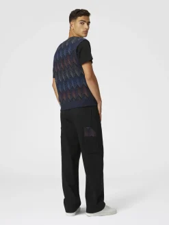 Gradient cotton chevron blend vest with V-neck
