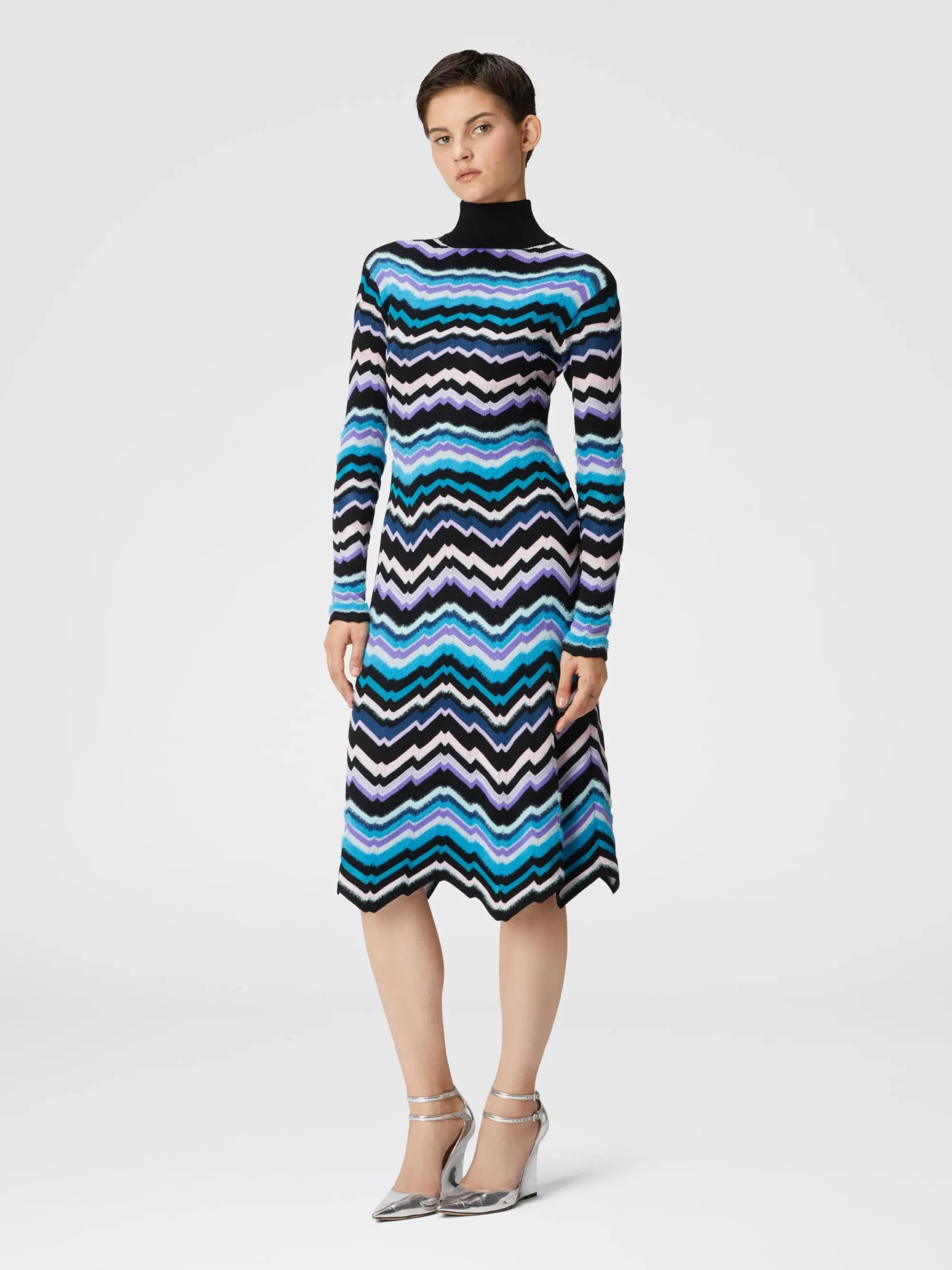 High-necked midi dress with Greek zigzag motif