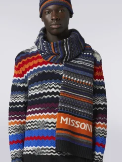 Jacquard wool scarf with logo
