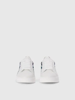 Leather sneakers with zigzag fabric insert