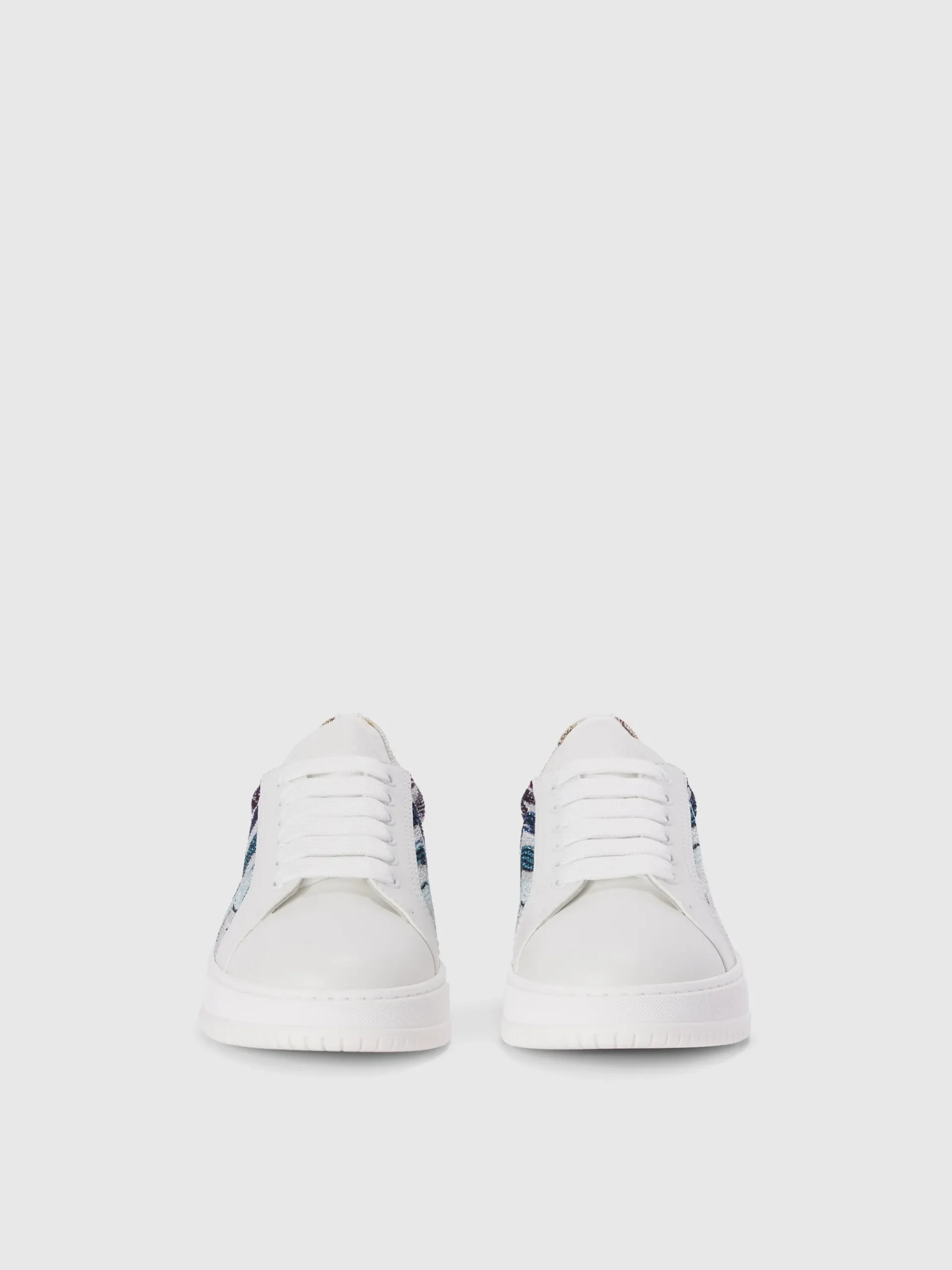 Leather sneakers with zigzag fabric insert