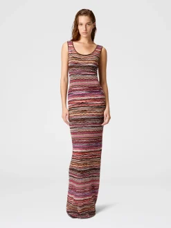 Long dress in lamé viscose with wave motif
