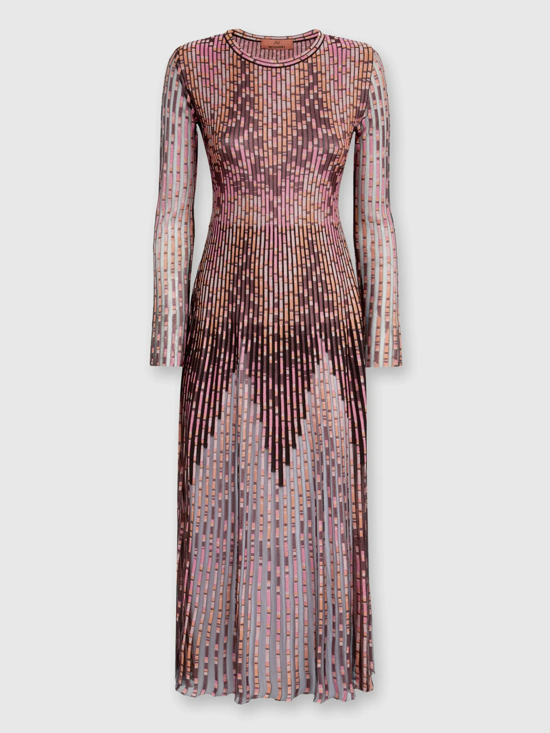 Long dress with partial zigzag pattern
