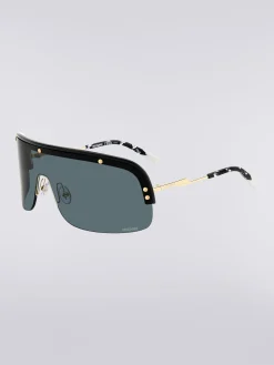 Mask sunglasses with metal temples and acetate tips