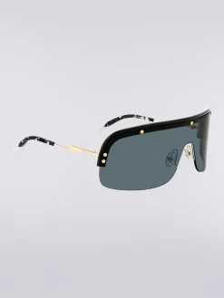 Mask sunglasses with metal temples and acetate tips