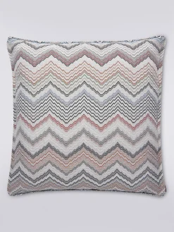 Milano 60x60 cm cushion with knitted effect