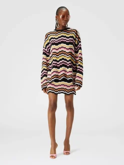 Mini skirt with zigzag Greek motif