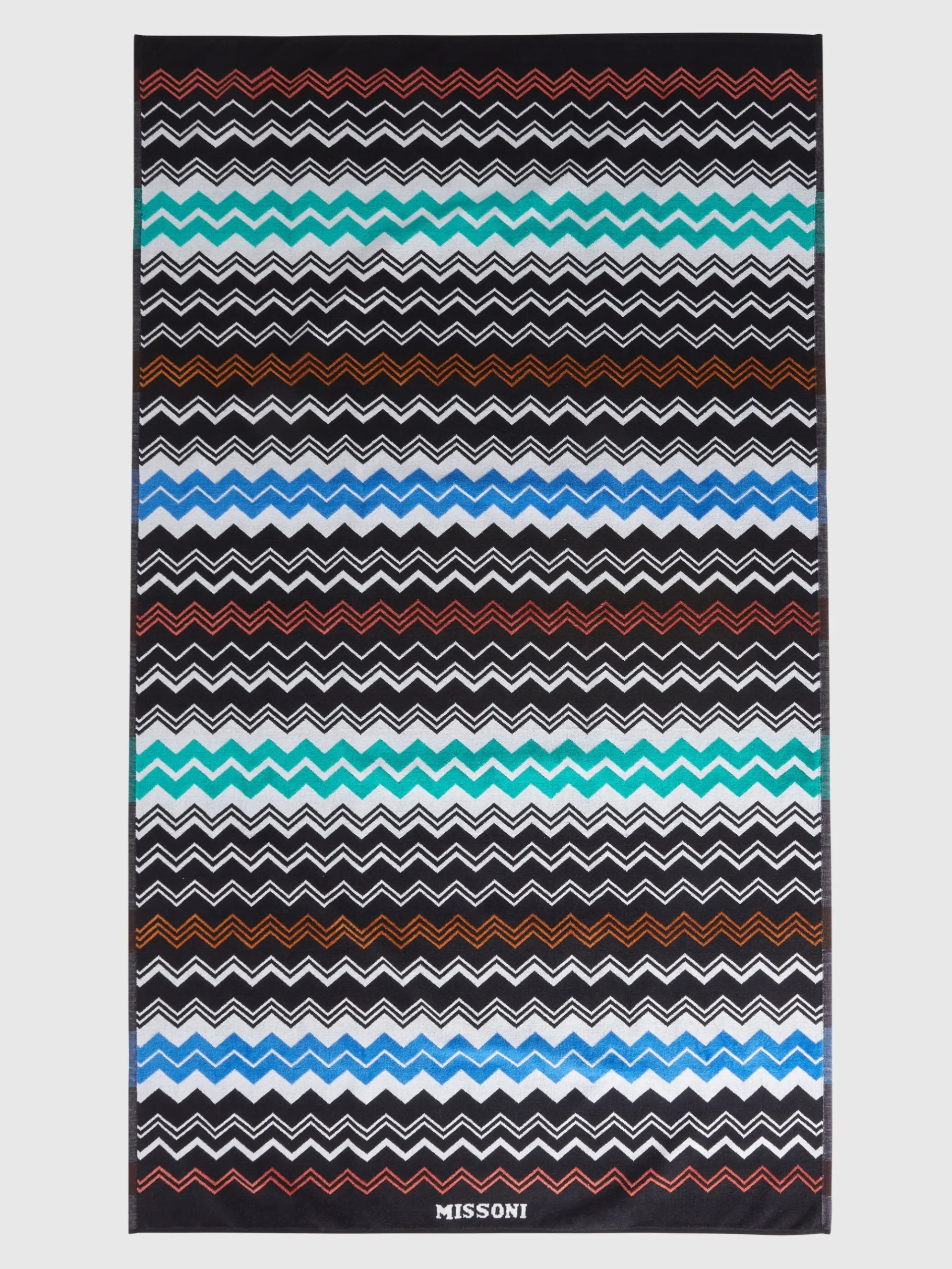 Neoclassic 180x100 cm beach towel in zigzag cotton terry