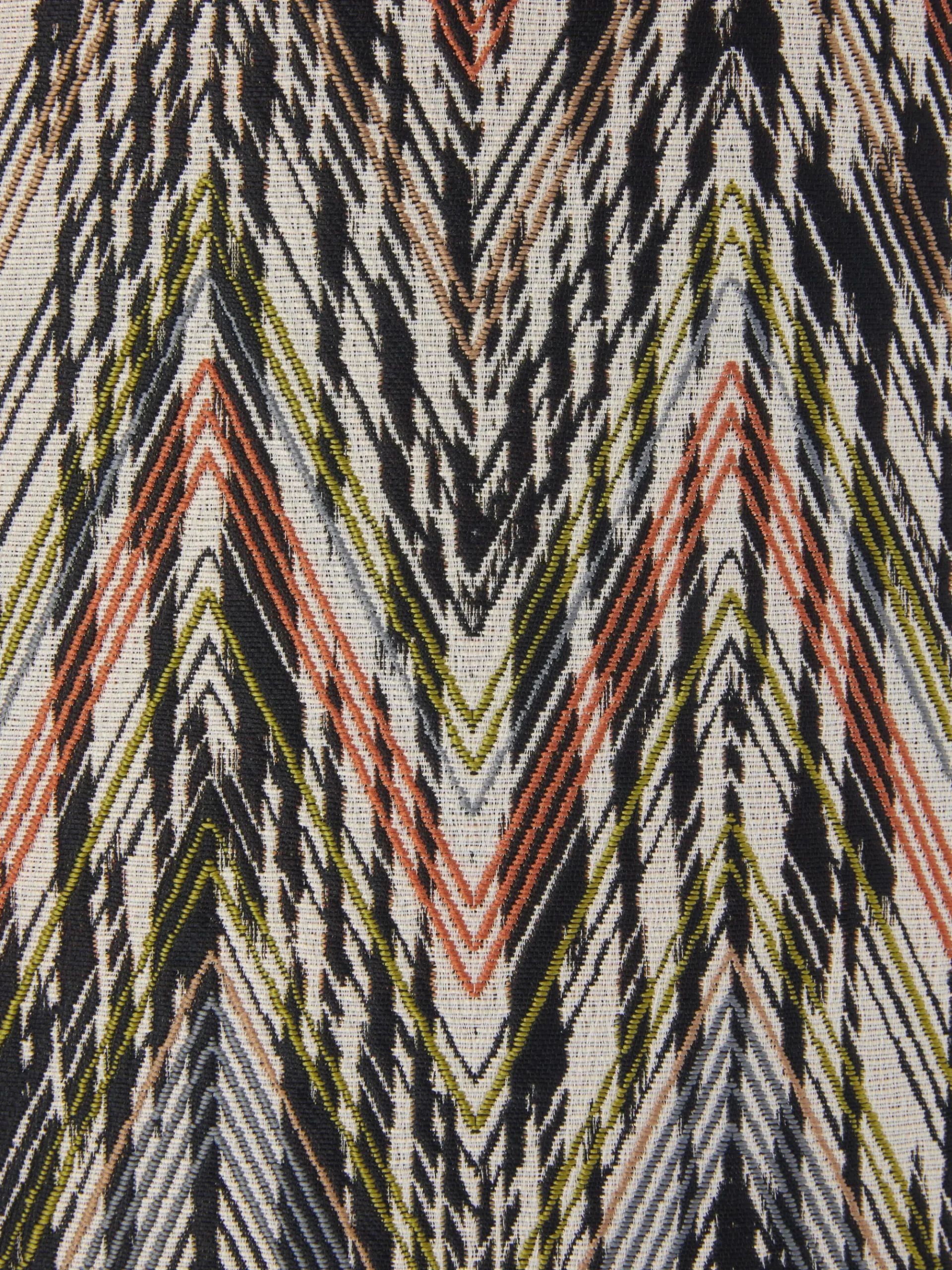 NY cylindrical pouffe 40x30 cm with chevron pattern