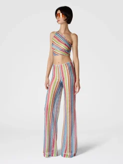 One-shoulder crop top with side gathering