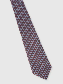 Patterned silk tie