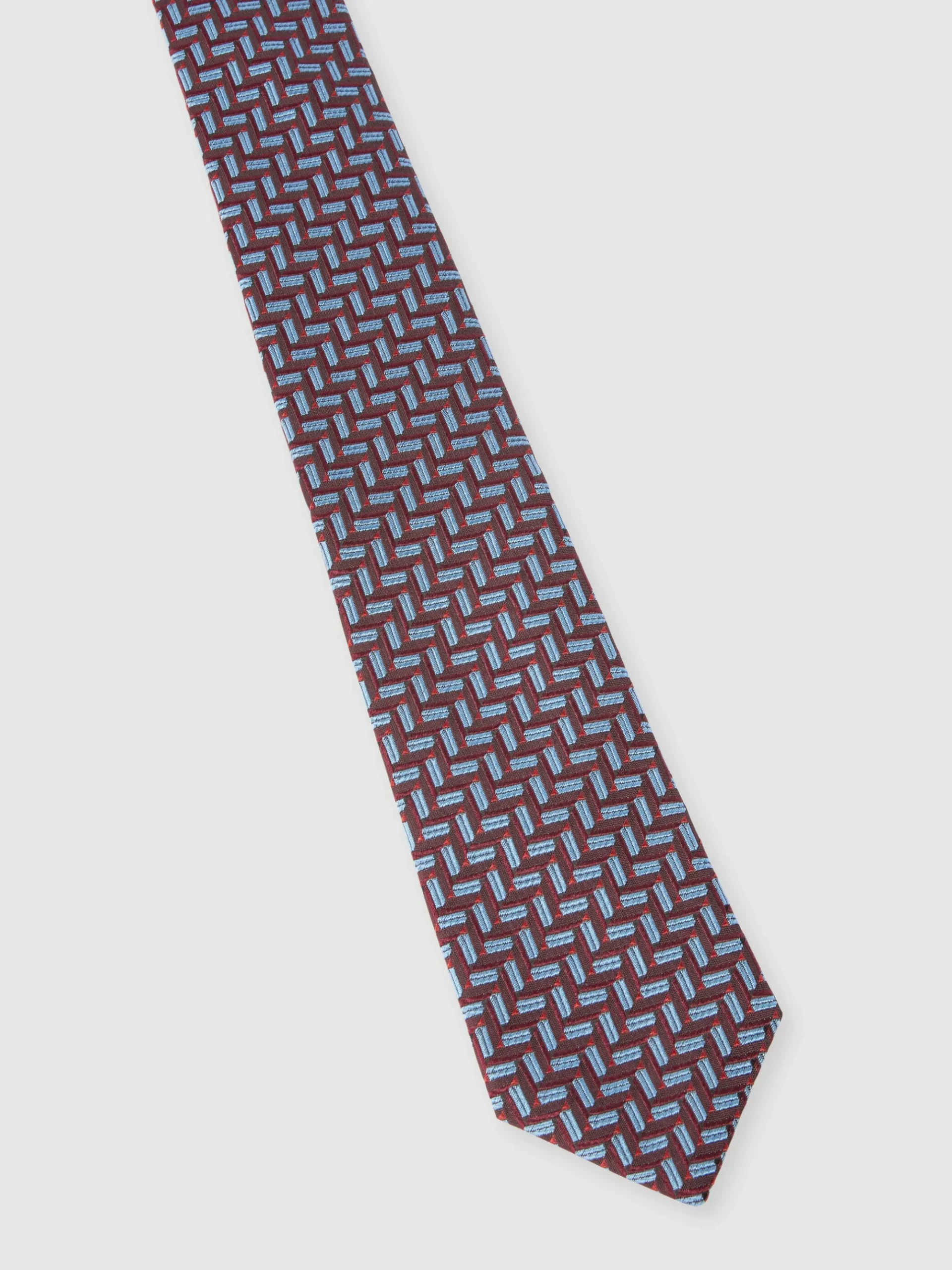 Patterned silk tie