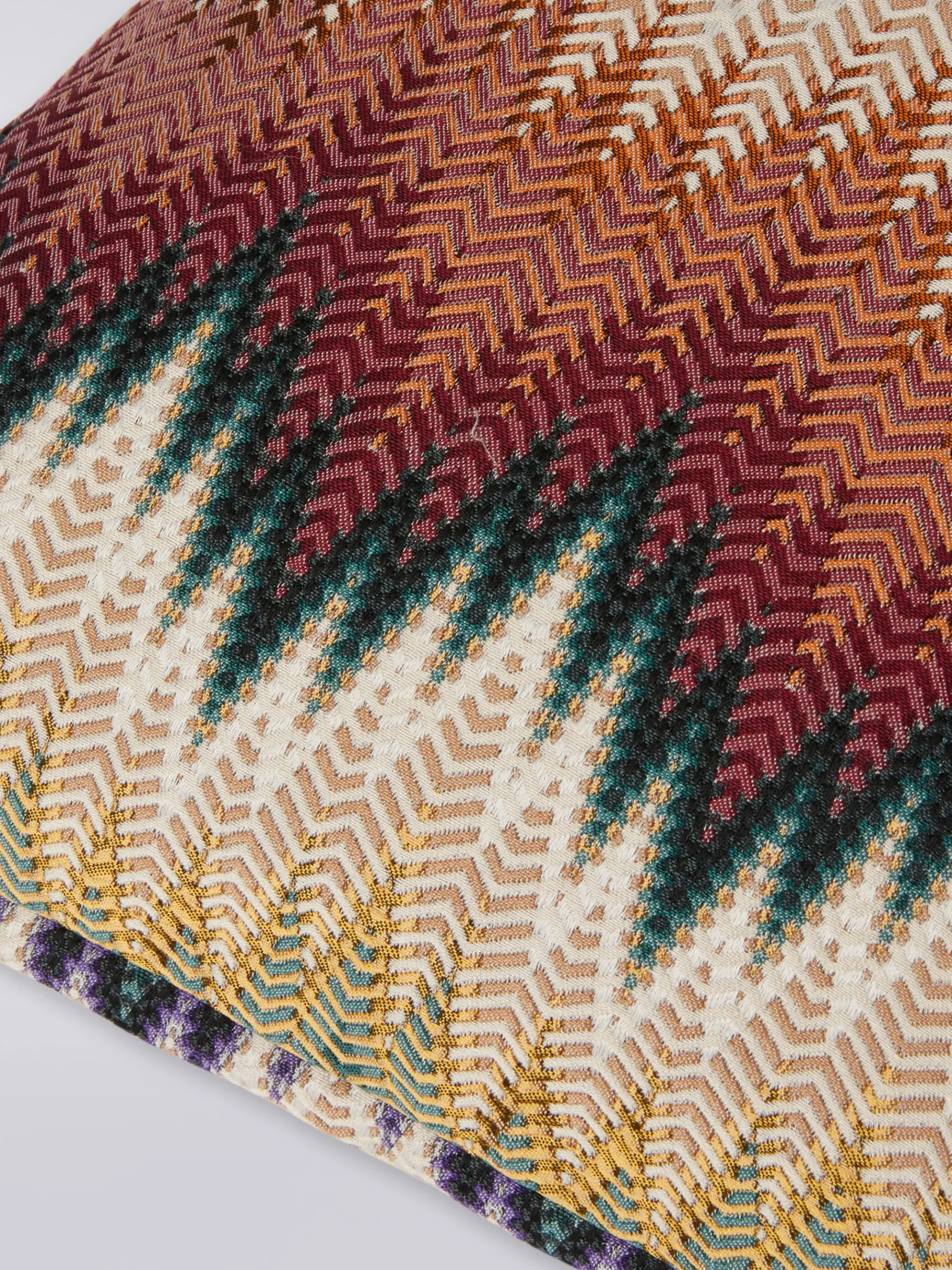 Phrae Cushion 60X60