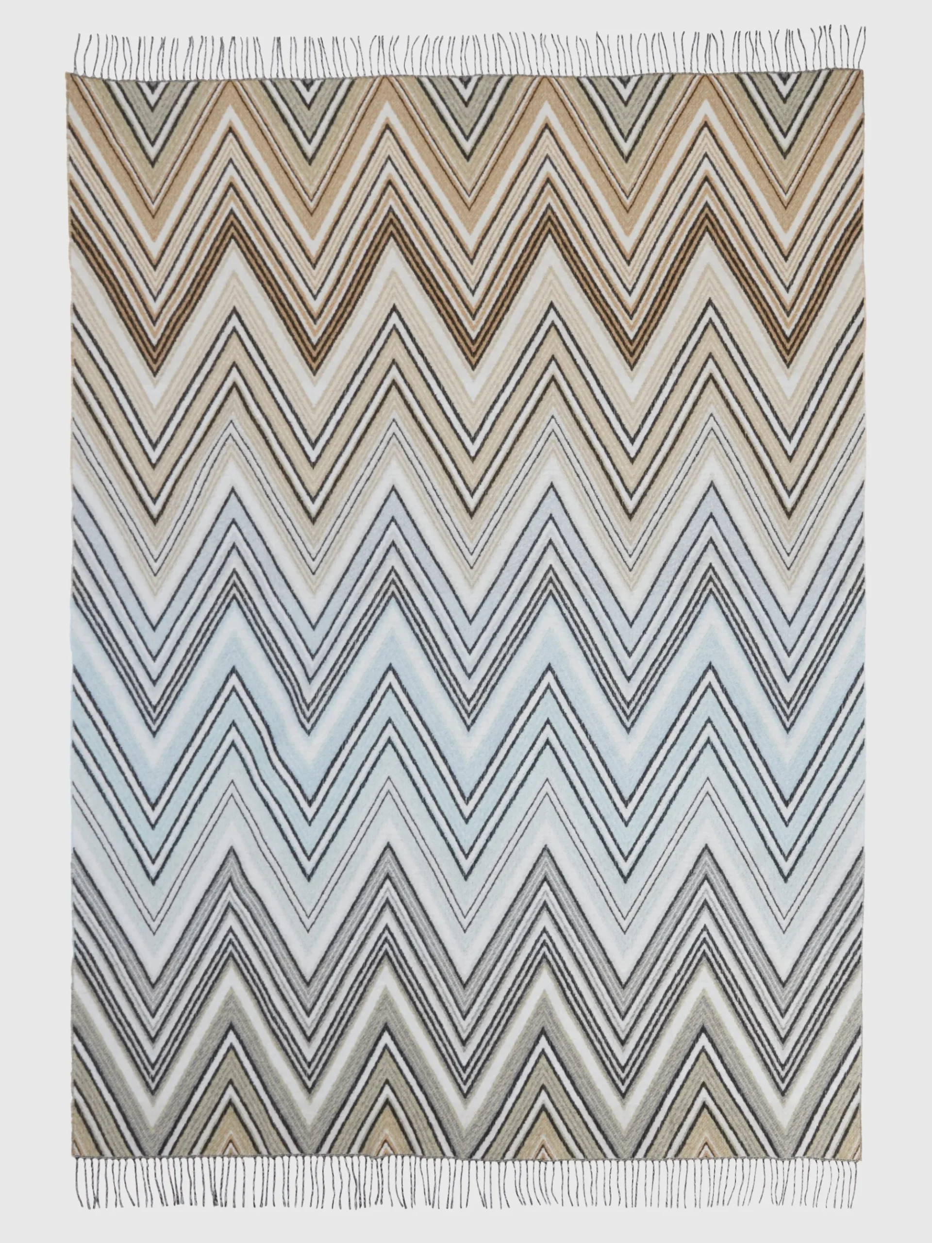 Plaid blanket 130x190 cm chevron wool blend with fringes