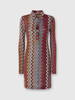 Polo cut dress in viscose and zigzag wool