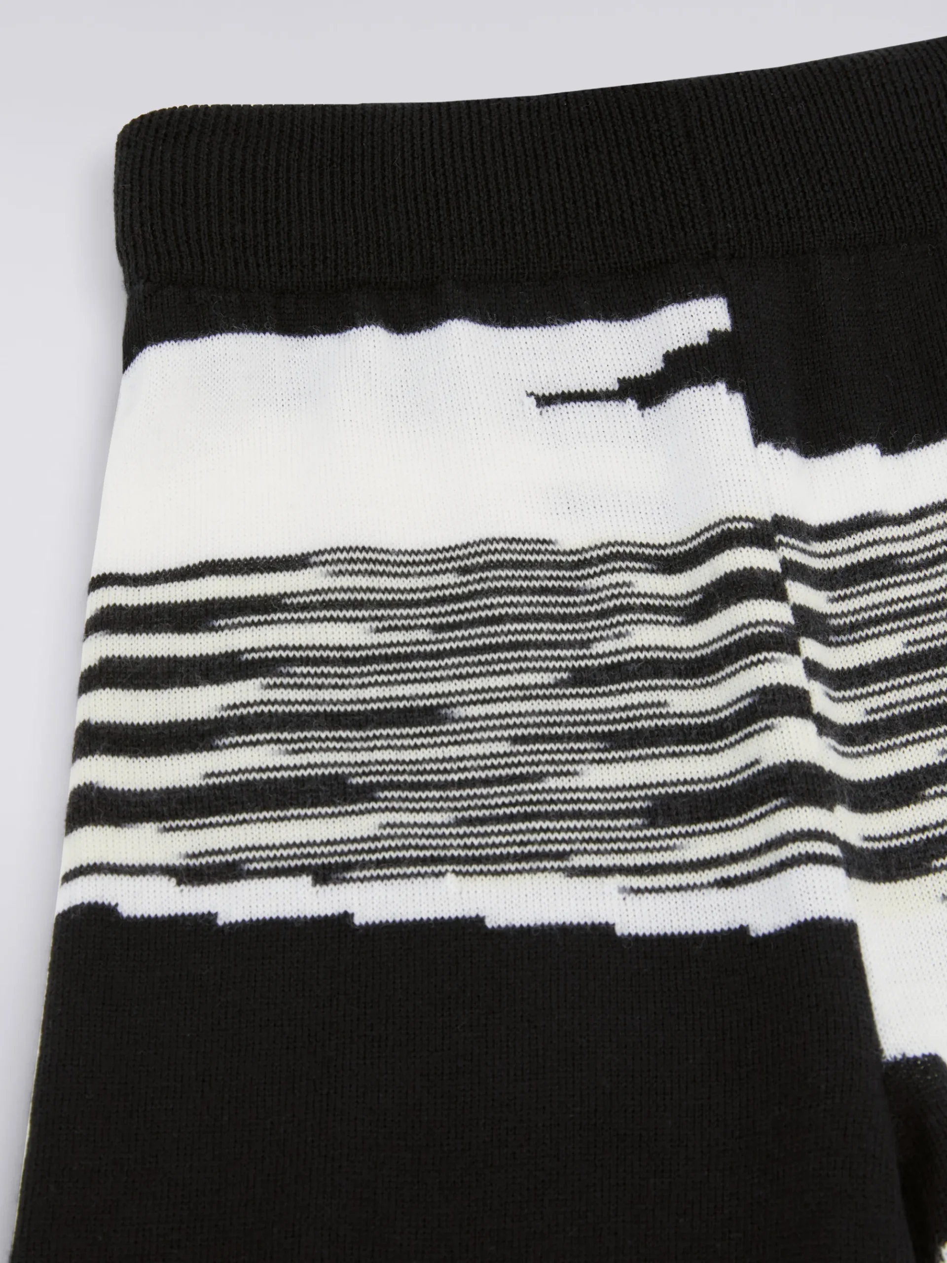 Pure virgin wool trousers