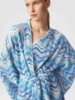 Short dressing gown cover-up in chevron crochet with lurex