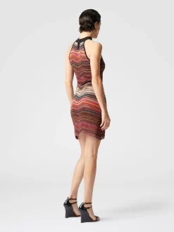 Short sleeveless chevron lamé dress with sequins and halter neckline