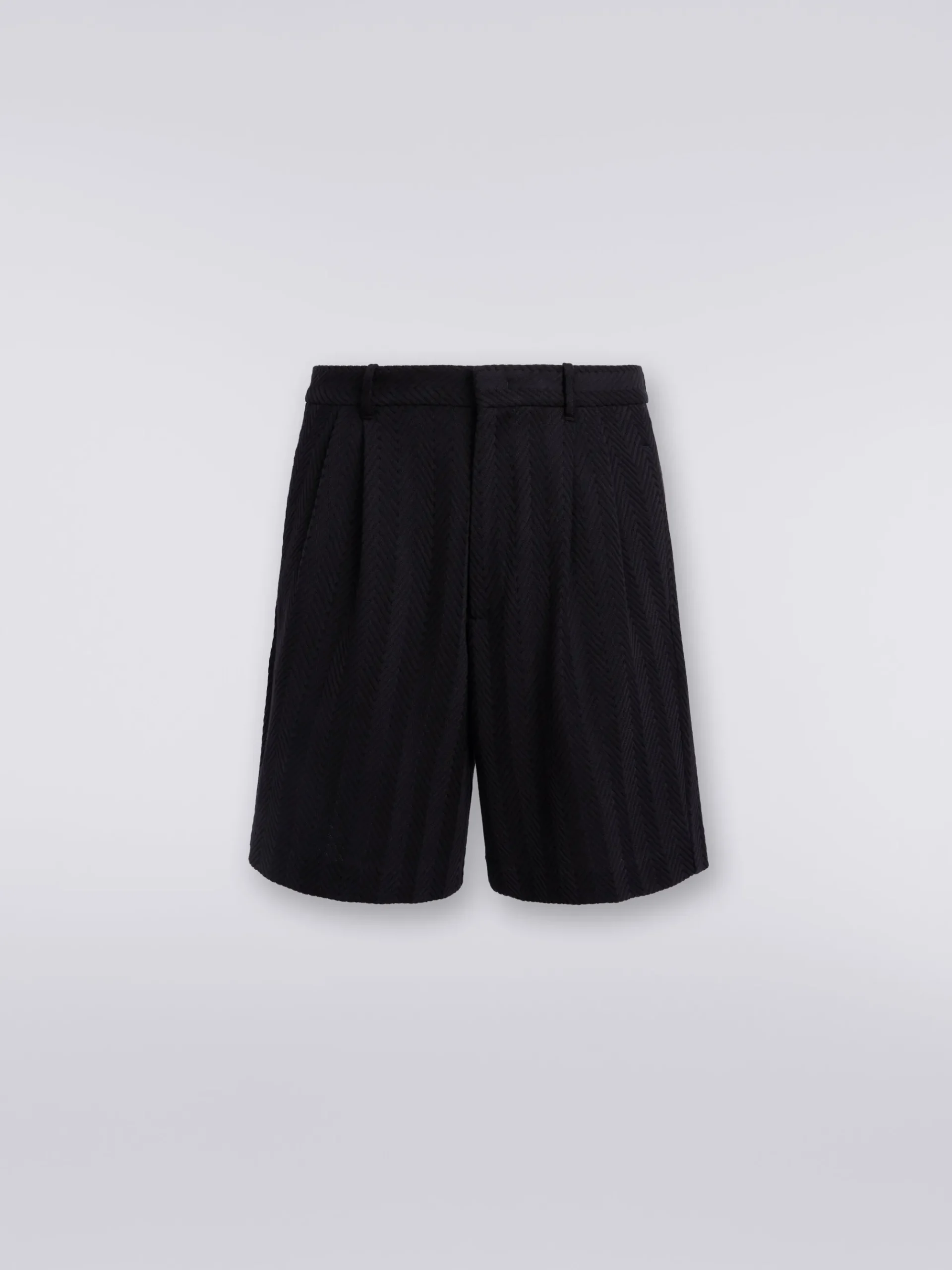 Shorts in zigzag viscose and cotton