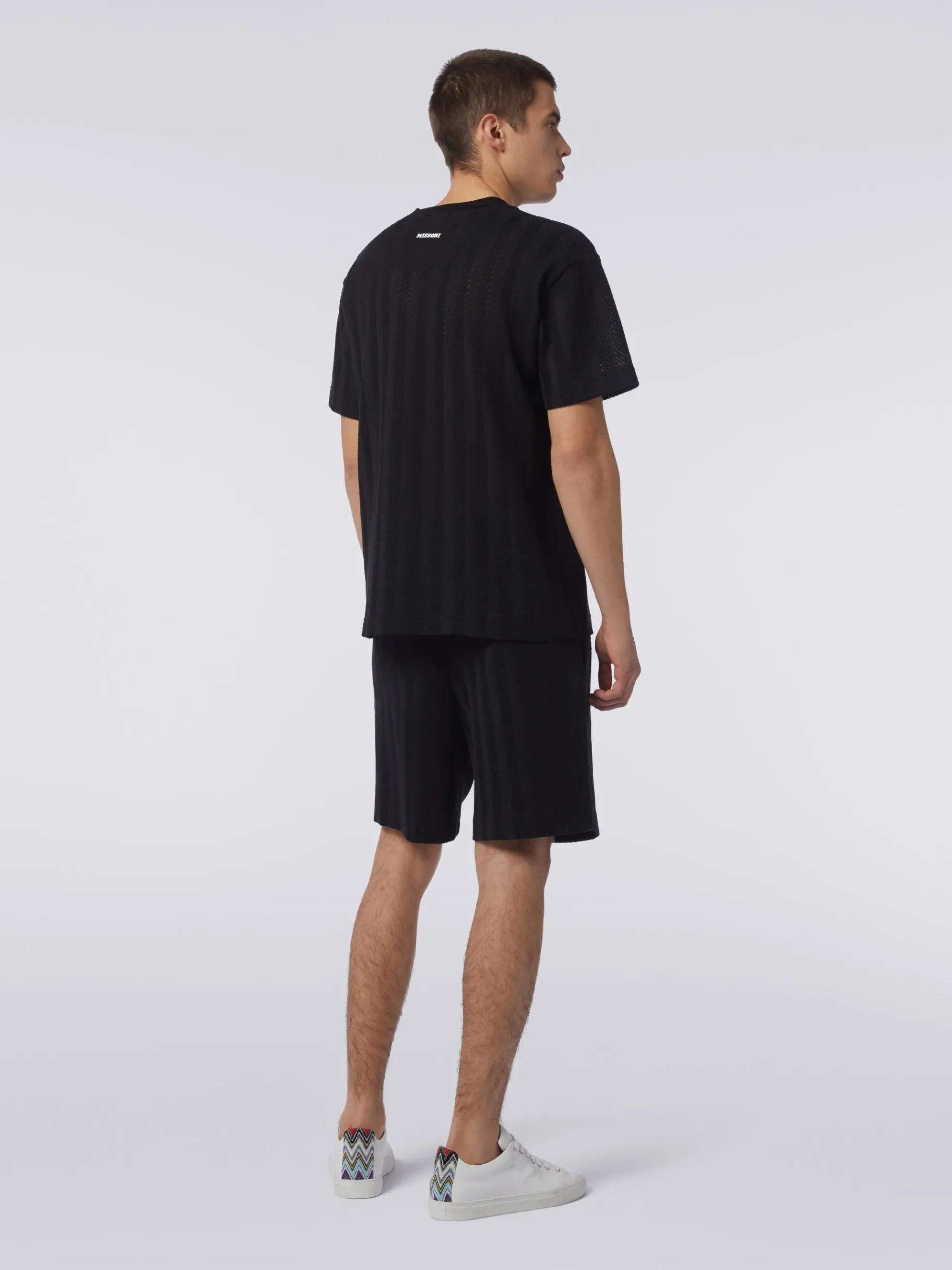 Shorts in zigzag viscose and cotton