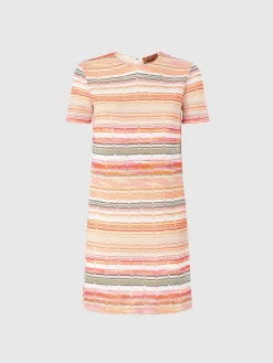 Short-sleeved mini-dress with Greek zig zag lamé