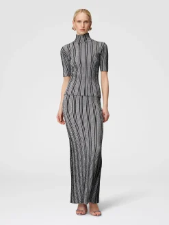 Short-sleeved striped turtleneck with sequins