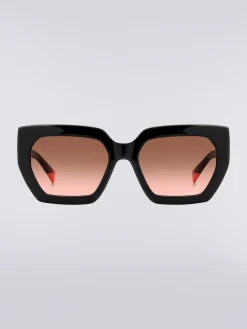 Square frame sunglasses with contrasting logo insert