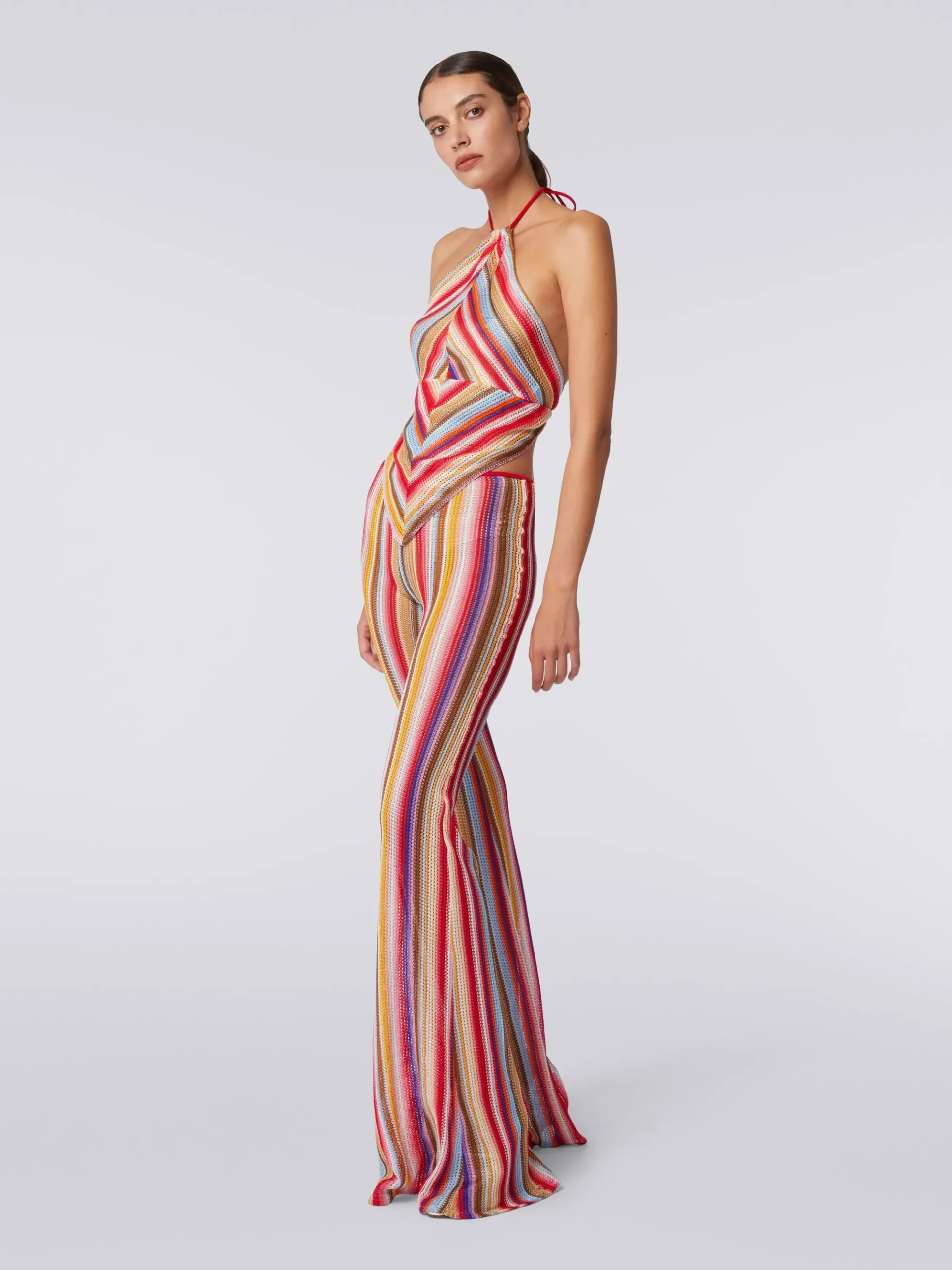 Striped crochet top with American neckline