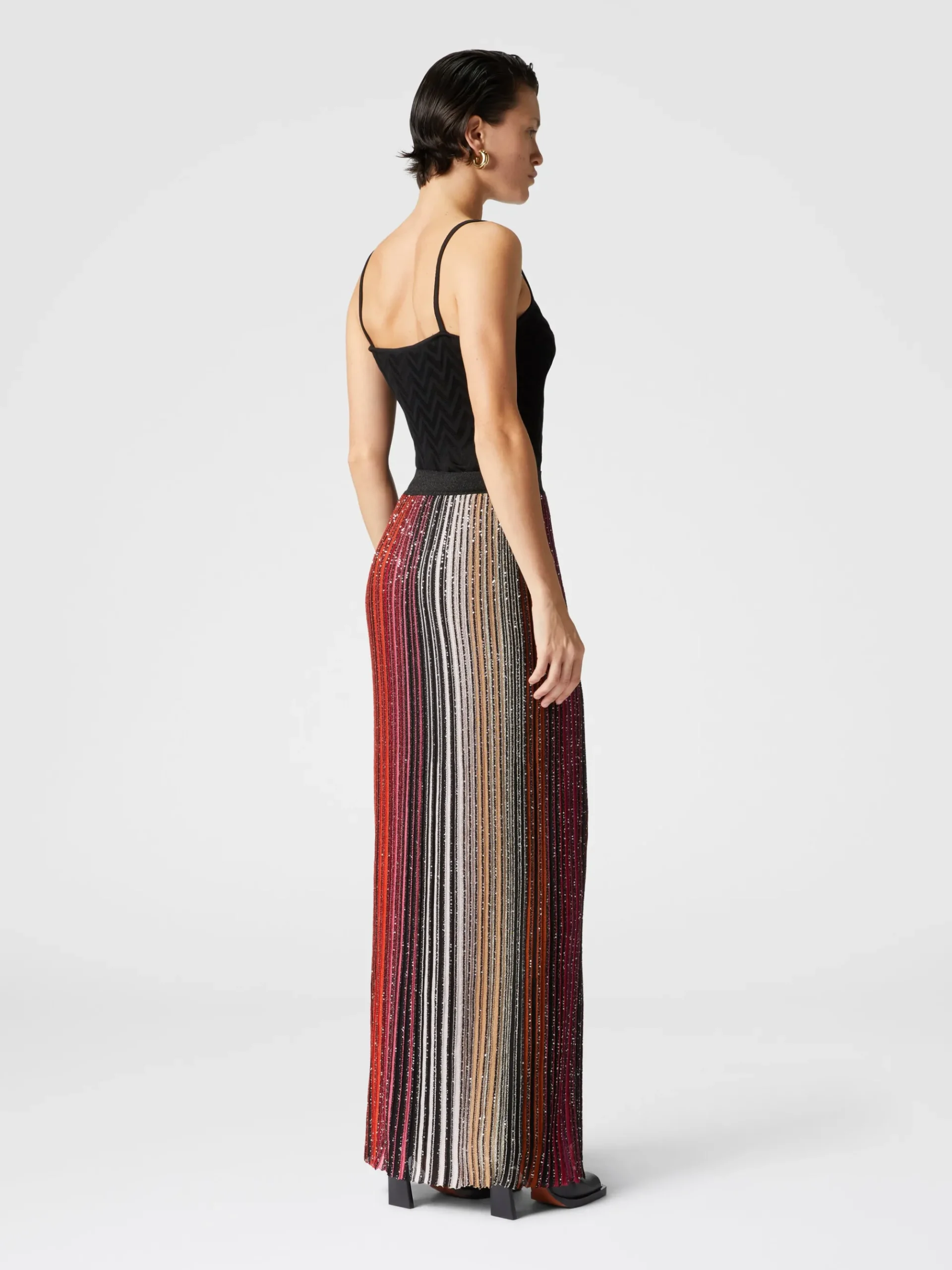 Striped partial long skirt with sequins