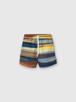 Swim shorts with gradient zigzag print