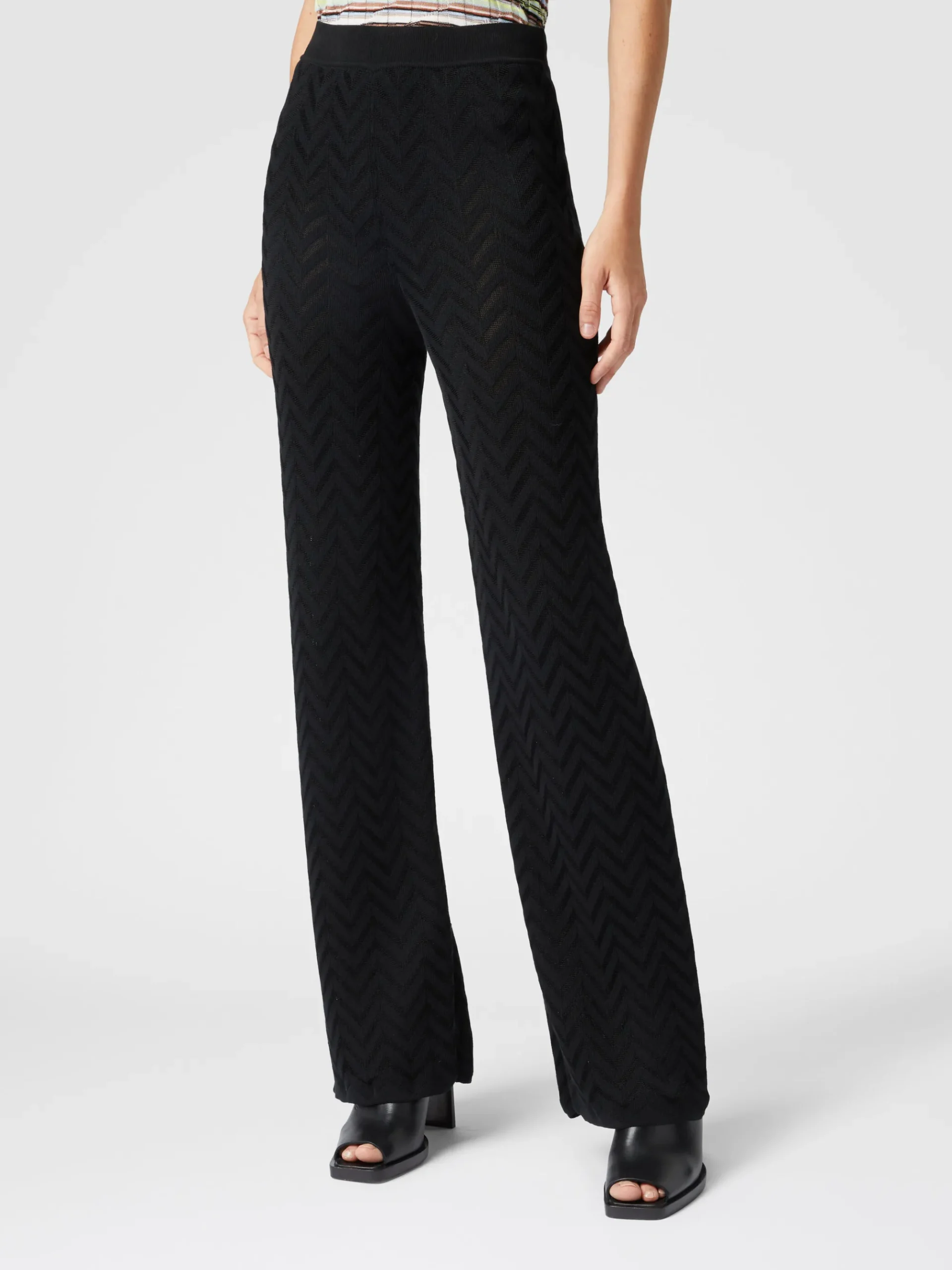 Tonal chevron pattern straight trousers