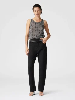 Top with zig zag lamé motif