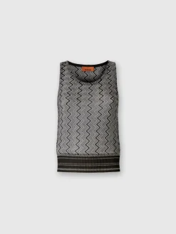 Top with zig zag lamé motif