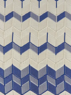 Tread 40x40 cm chevron 3D effect cushion