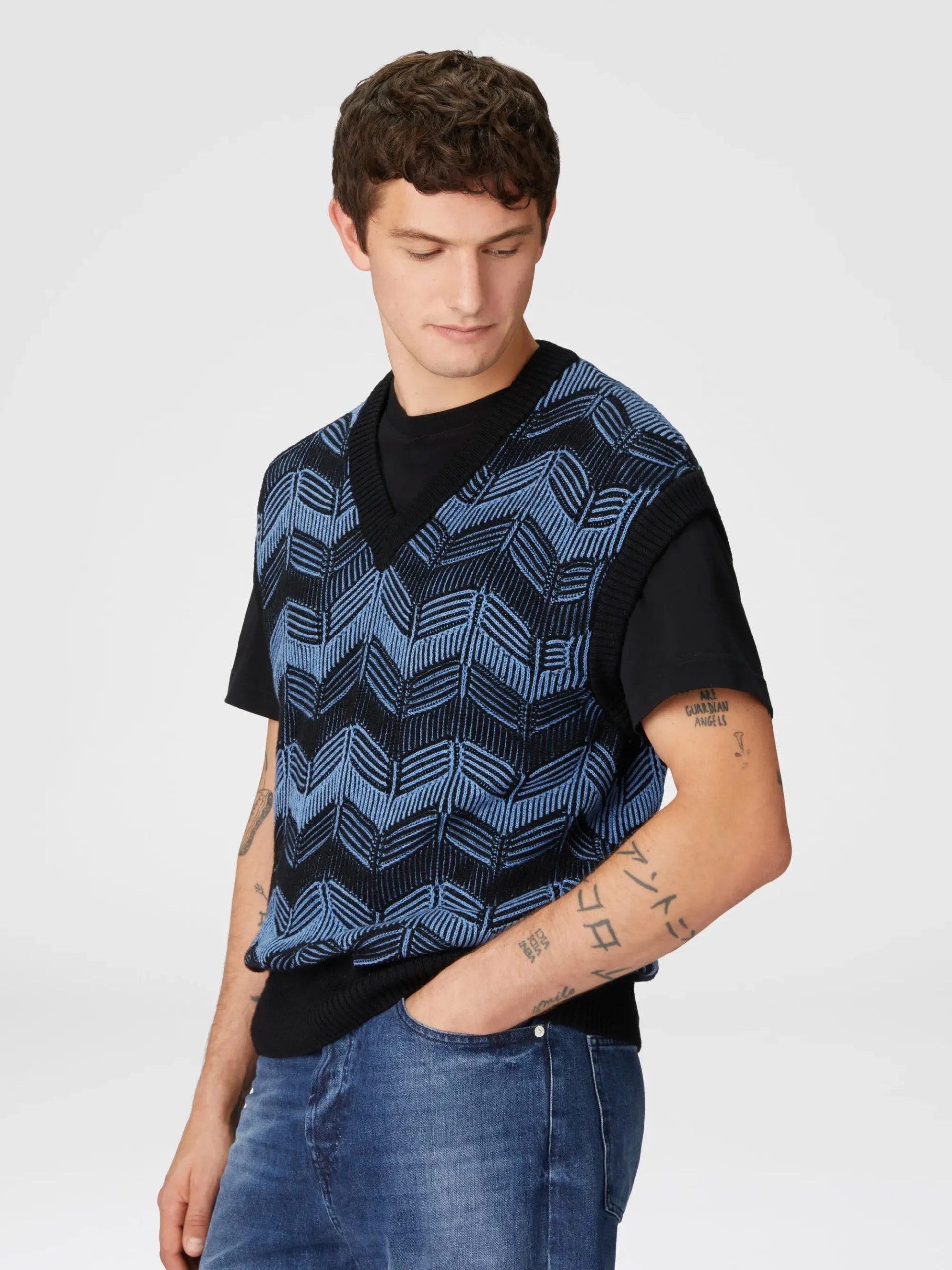 Vest in virgin wool and zigzag cotton