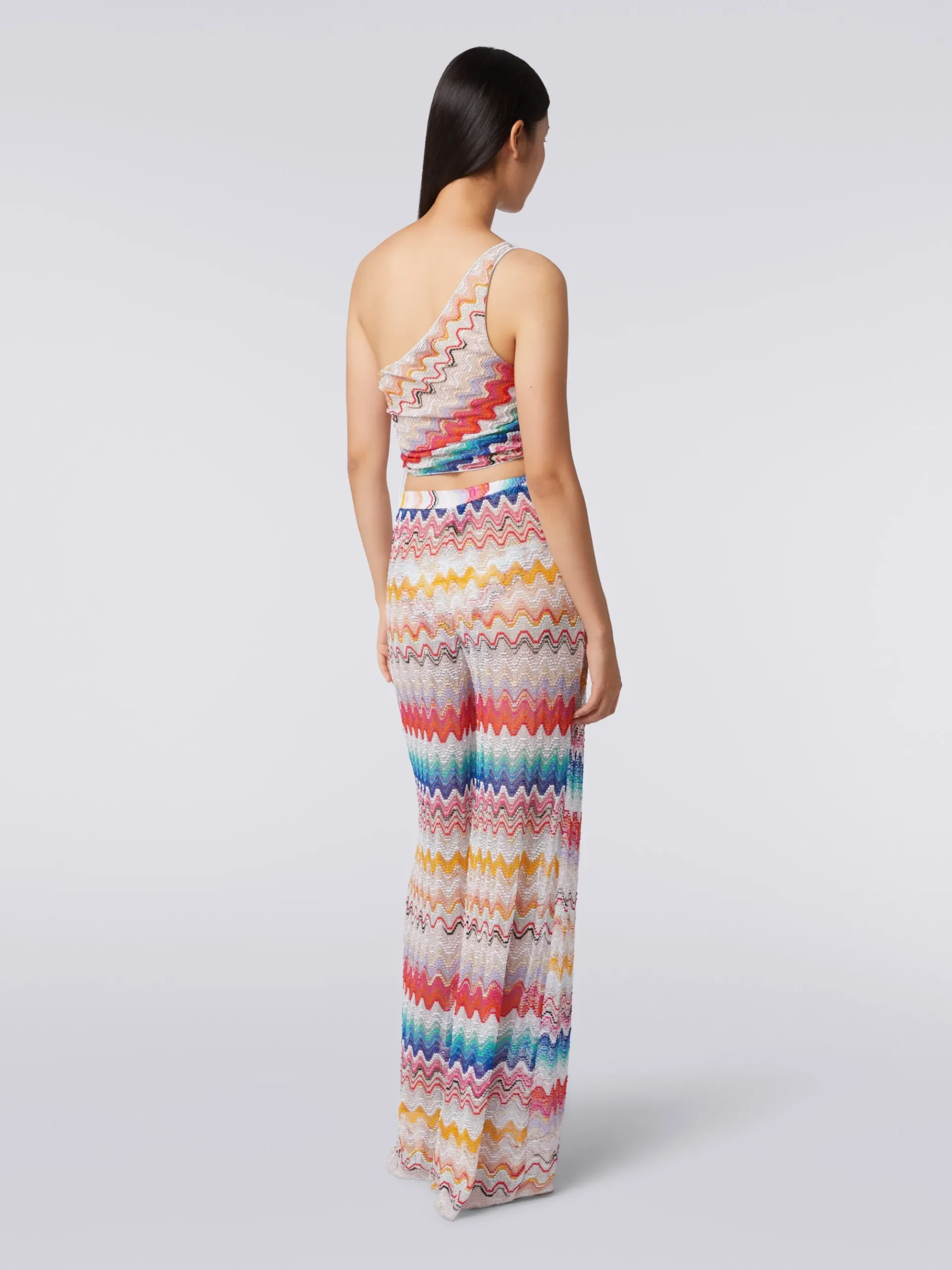 Wave motif one-shoulder top with lurex