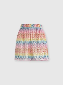 Wrap skirt in coated cotton-blend lace
