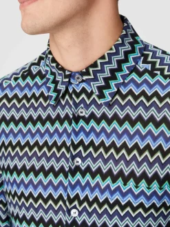 Zig zag cotton shirt with breast pocket