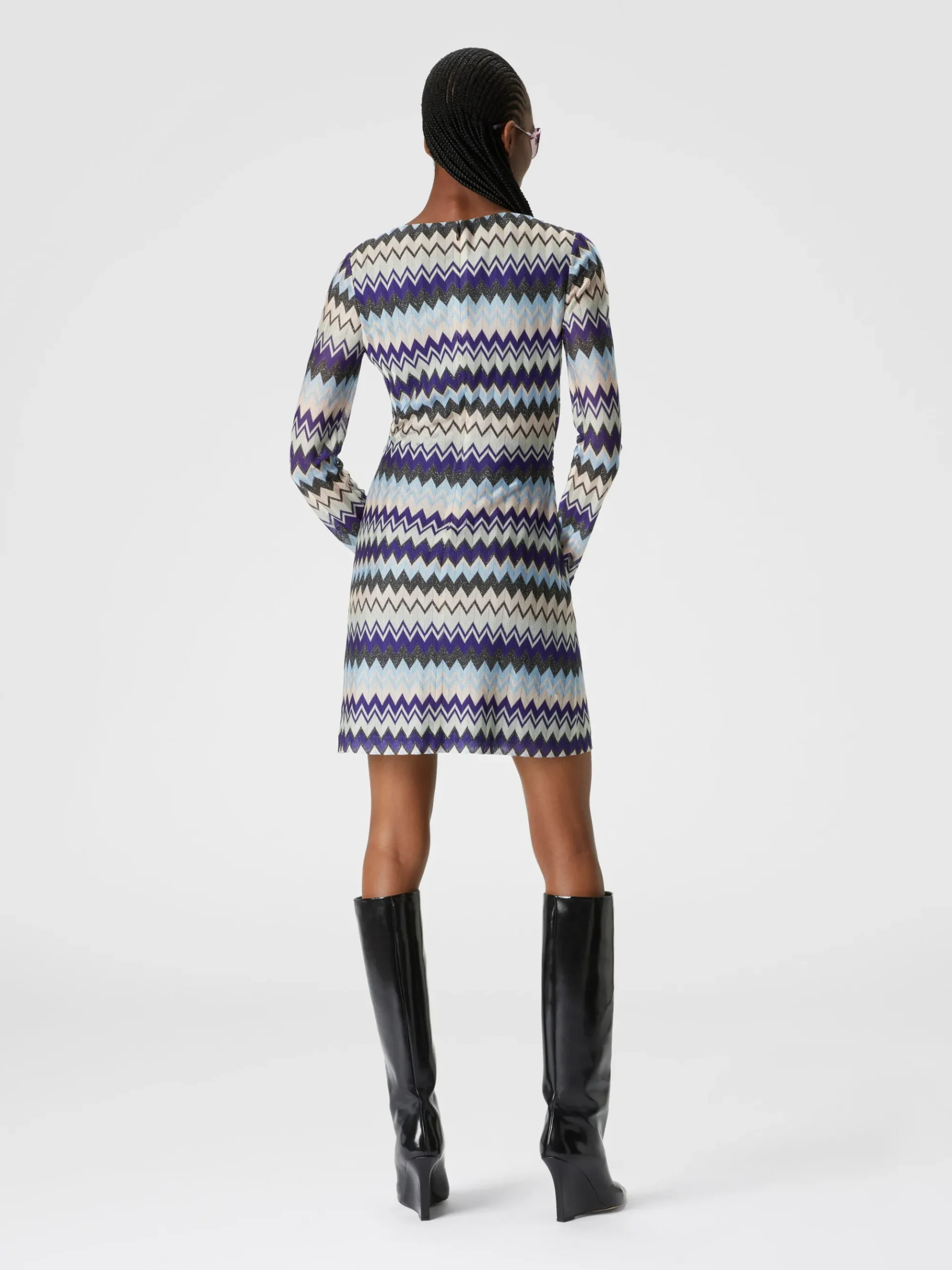 Zig zag viscose dress with V-neckline
