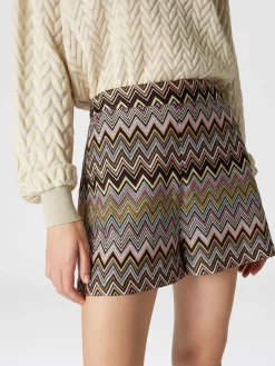 Zig zag viscose shorts