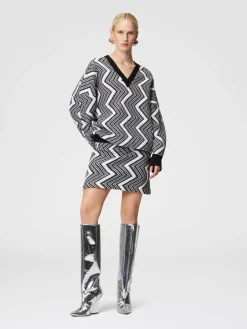 Zig zag wool miniskirt