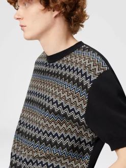 Zigzag cotton knit T-shirt with solid color inserts